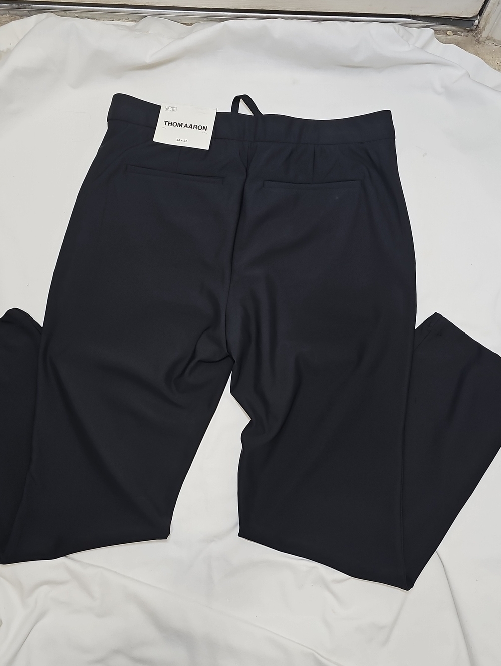 Thom Aaron Men's Commuter Tech Black Joggers Performance - Picture 2 of 10